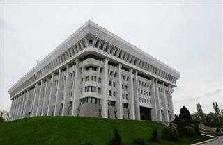 Парламент Киргизии